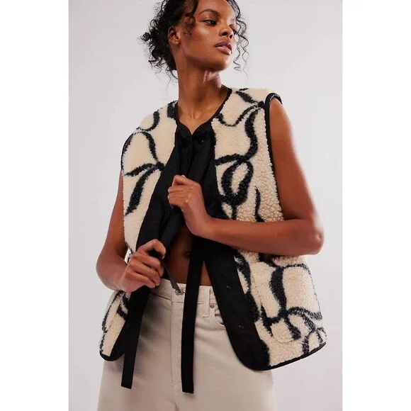 Free People Damson Madder UK 10 US 6 Marta Borg Gilet Bow Vest Teddy Black New - Picture 4 of 16